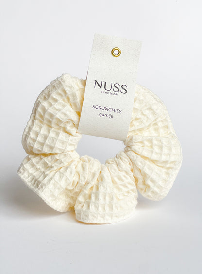 Cream krāsas matu gumija scrunchie