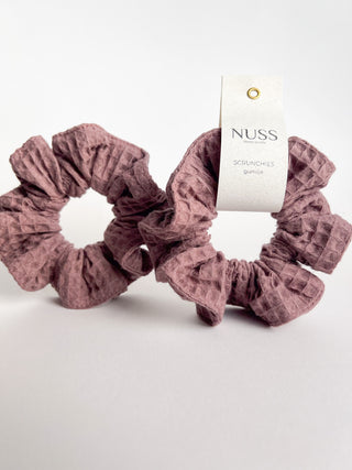 Plūmju krāsas matu gumija - scrunchie