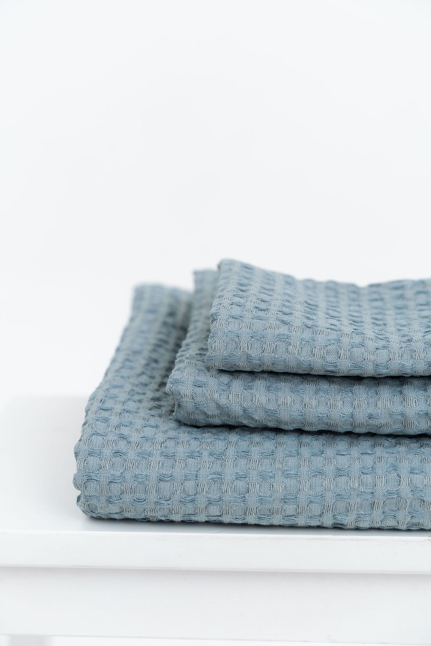 BLUE Linen waffle towel