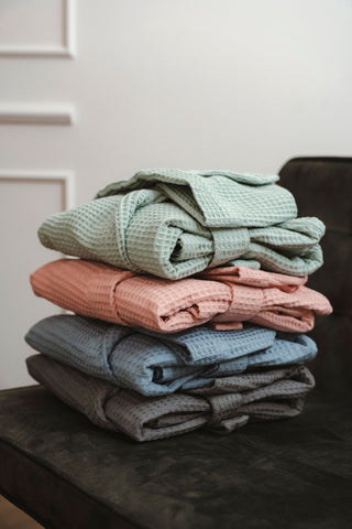 Bērnu halāti dažādās krāsās ar kapuci | Kids hooded bathrobe with bunny ears