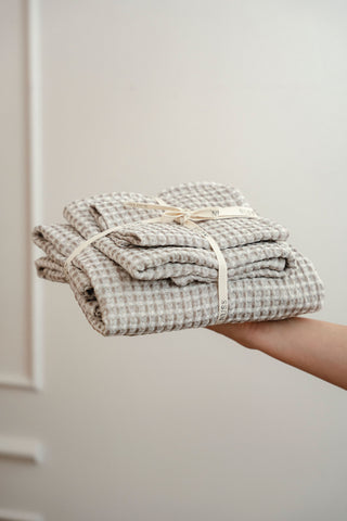 lina dvieļu komplekts, gaišs lina dvielis pirtij, vannasistabai, virtuvei